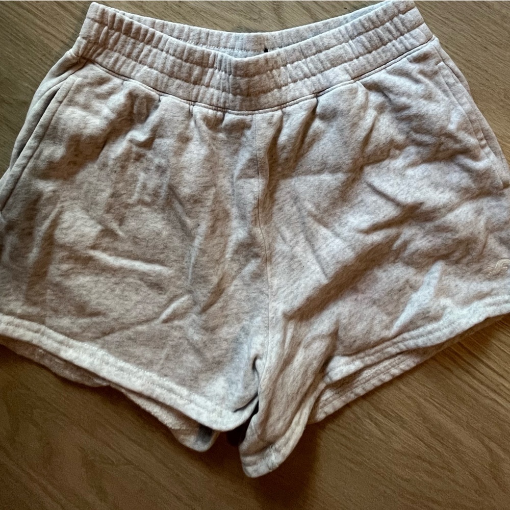 hollister grey sweat shorts